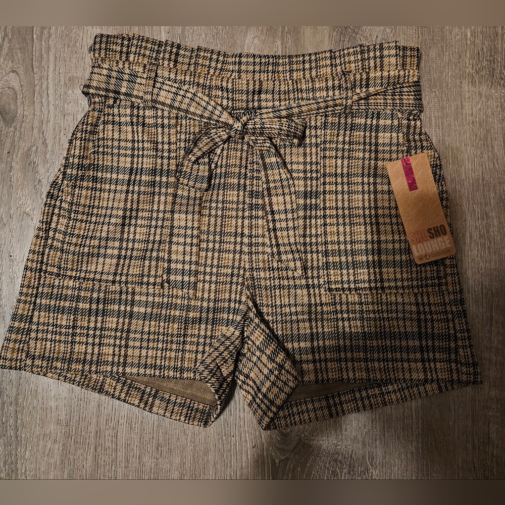 Plaid paperbag waist shorts